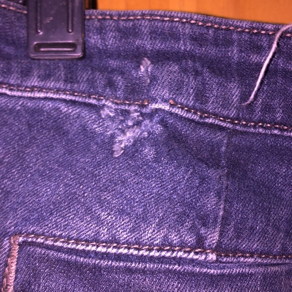 ʙᴜʟʟʜᴇᴀᴅ ᴊᴇᴀɴ ꜱʜᴏʀᴛꜱ - Picture 3 of 5